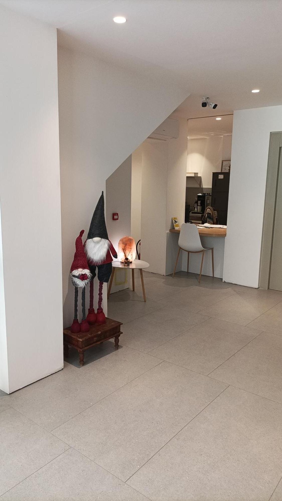 אלצ'ה Hostal Maria מראה חיצוני תמונה Tomte in a Swedish home